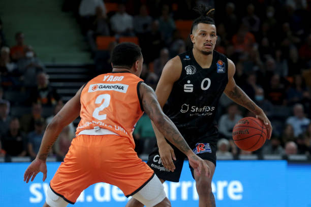 也折射出球 也折射出球