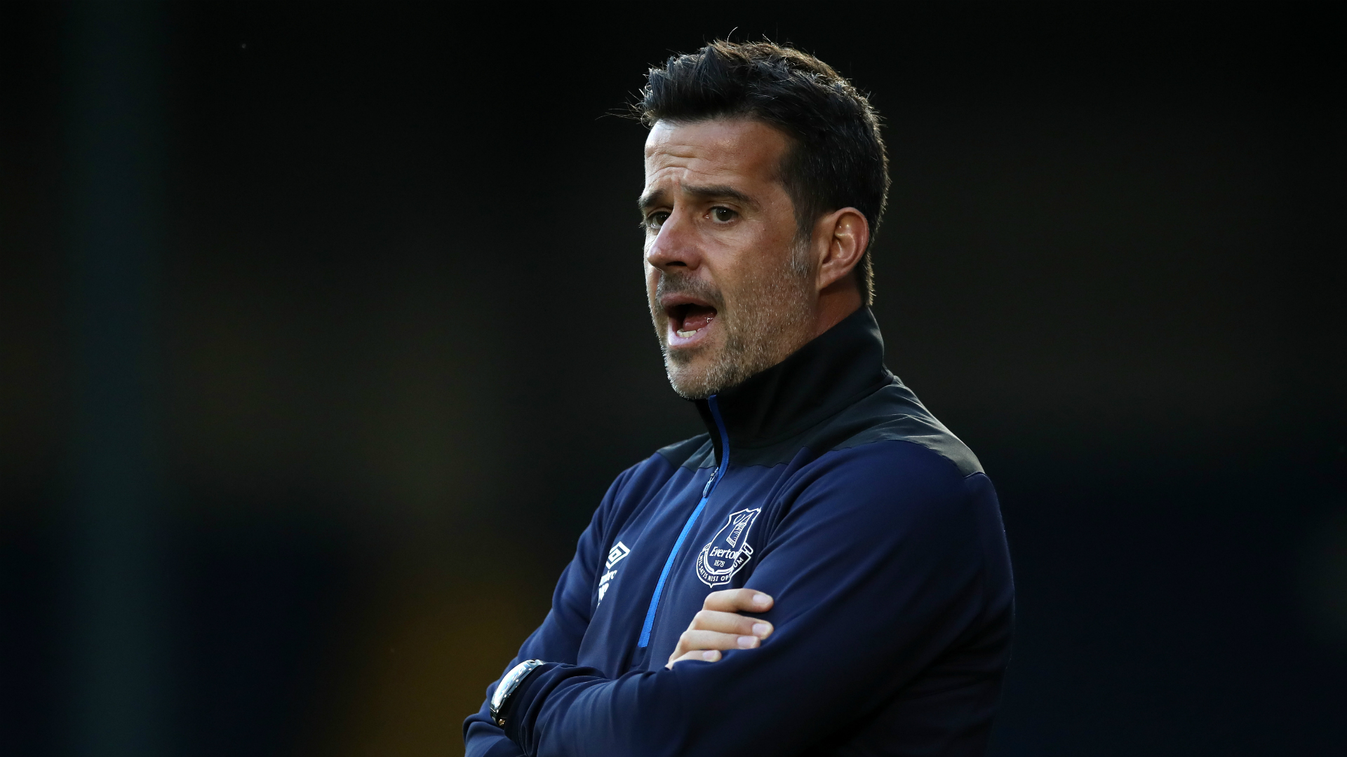 特别是青少 特别是青少